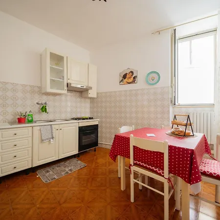 Gemma Del Sud - Centro Storico Apartman