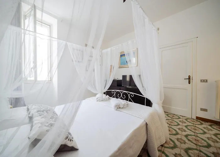 Gemma Del Sud - Centro Storico * 孔韦尔萨诺